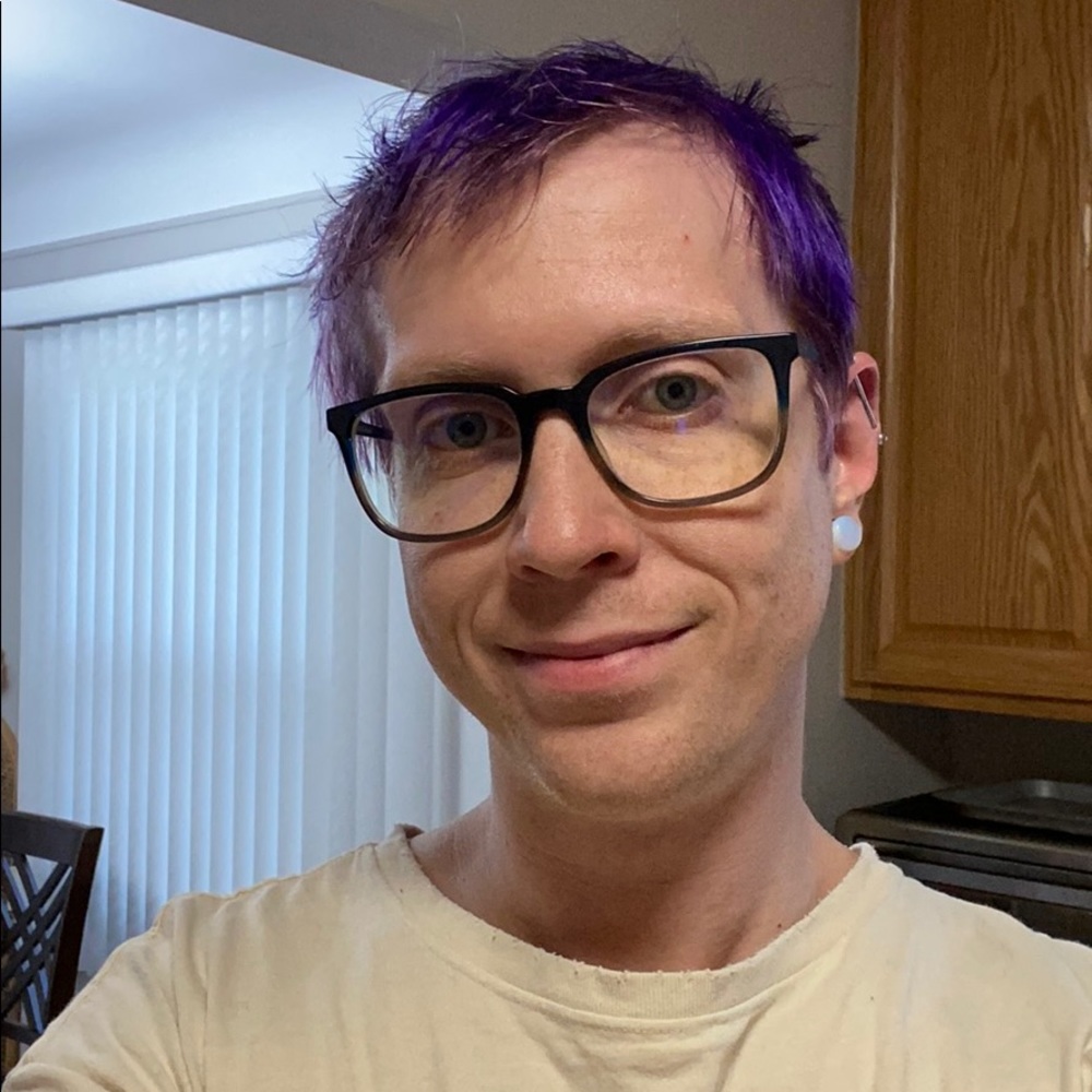 Meet your Posher, Bruce